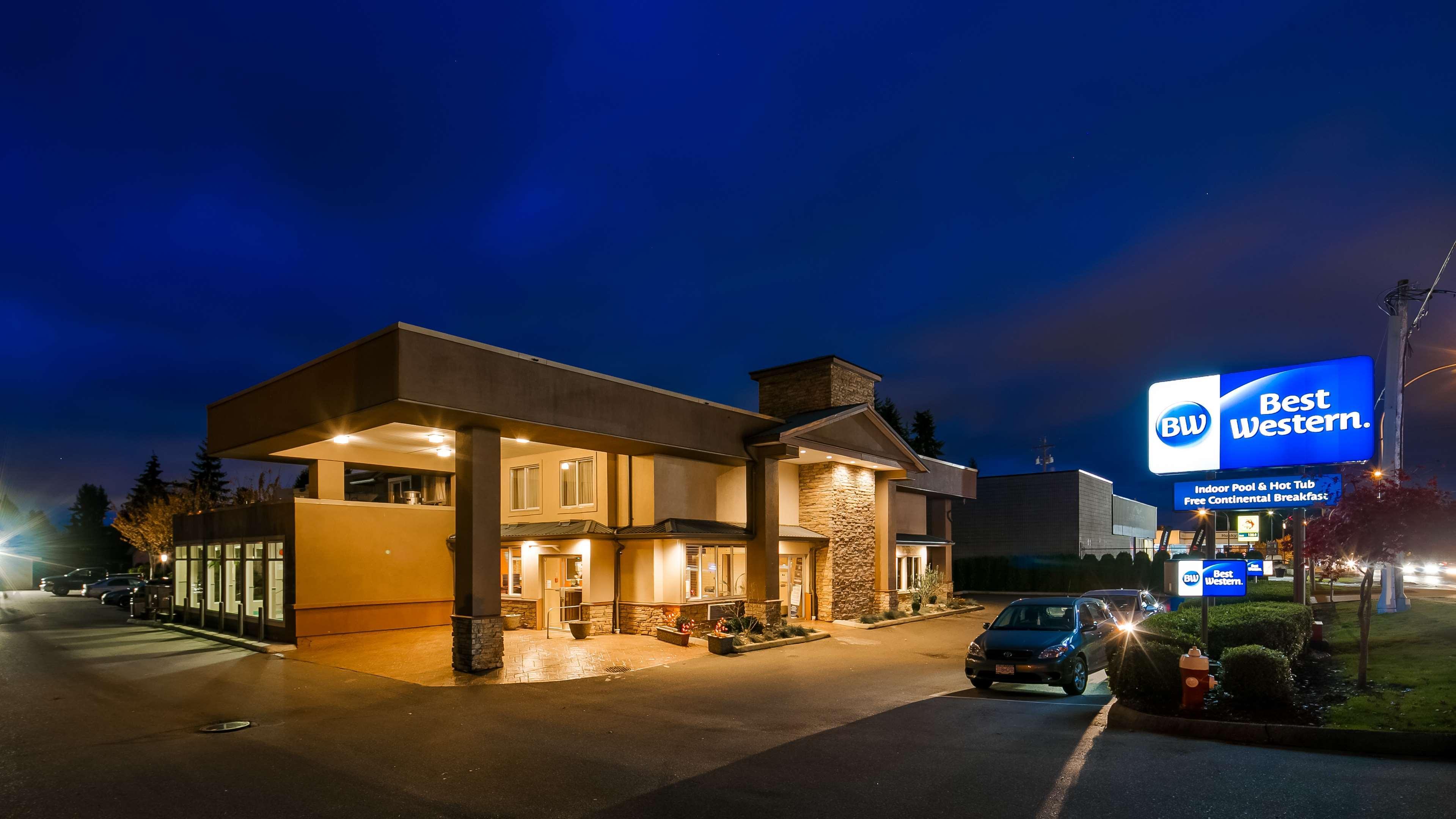 Best Western Maple Ridge Екстер'єр фото